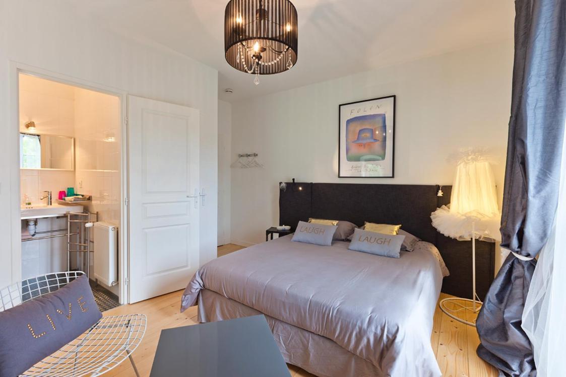 Bed and Breakfast La Tour Charlemagne Château-Chalon Esterno foto