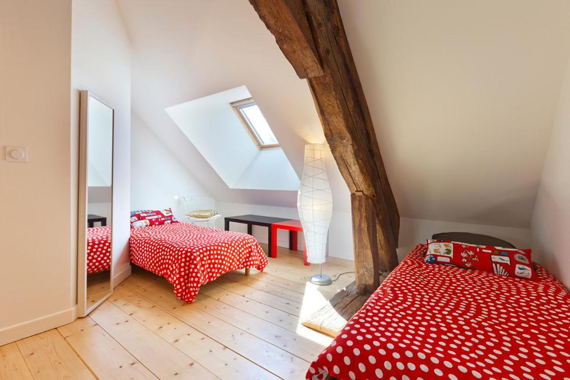 Bed and Breakfast La Tour Charlemagne Château-Chalon Esterno foto