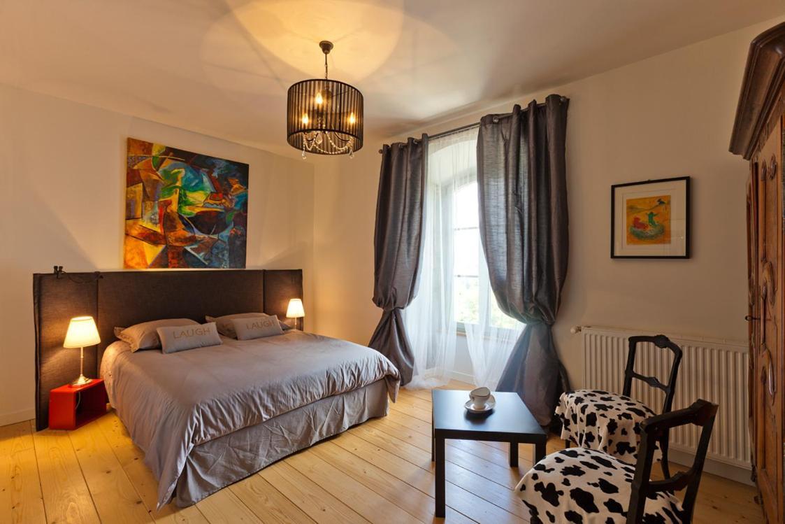 Bed and Breakfast La Tour Charlemagne Château-Chalon Esterno foto
