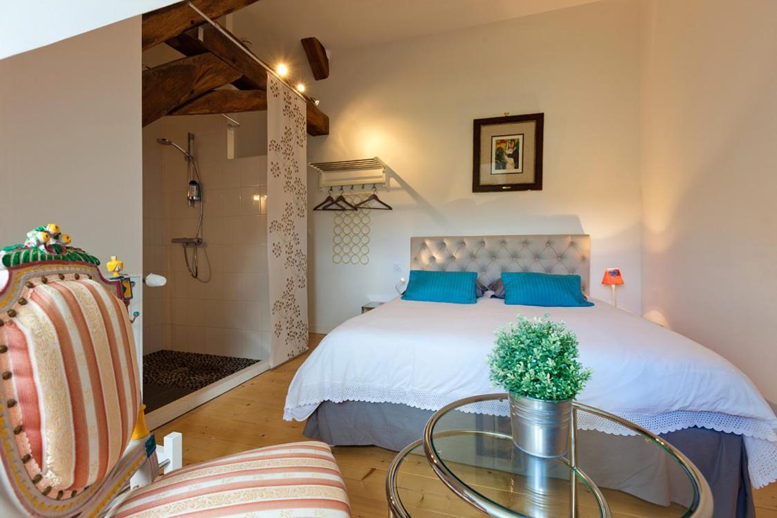 Bed and Breakfast La Tour Charlemagne Château-Chalon Esterno foto