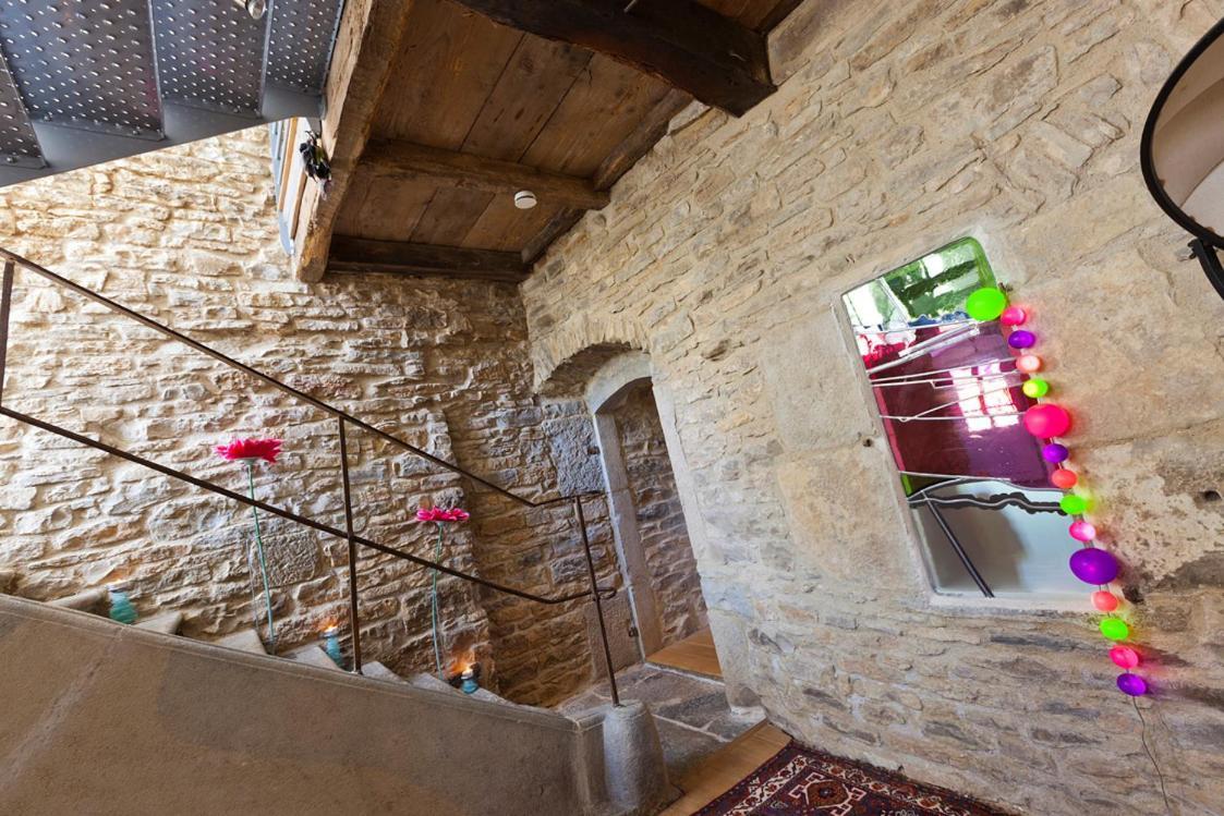 Bed and Breakfast La Tour Charlemagne Château-Chalon Esterno foto